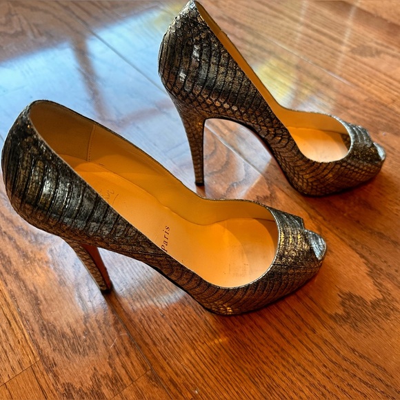 Christian Louboutin Very Prive Watersnake - Picture 3 of 13